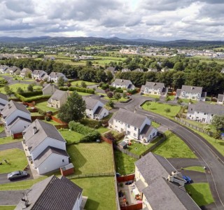 A drone shot of a housing estate 