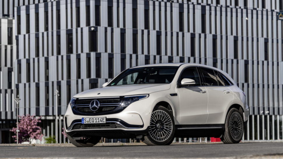 MERCEDES-BENZ EQC