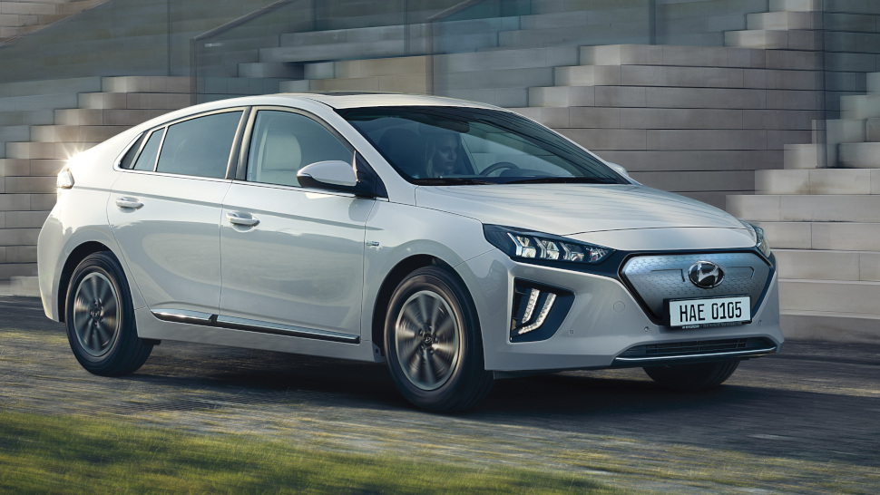 HYUNDAI Ioniq 38kWh