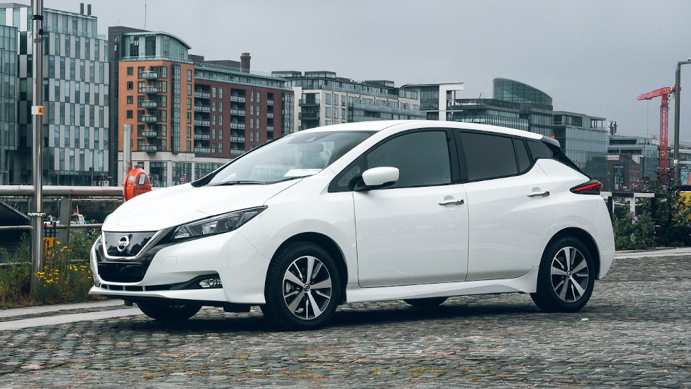NISSAN 62 kWh Leaf Van