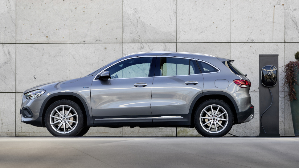 MERCEDES-BENZ GLA 250e