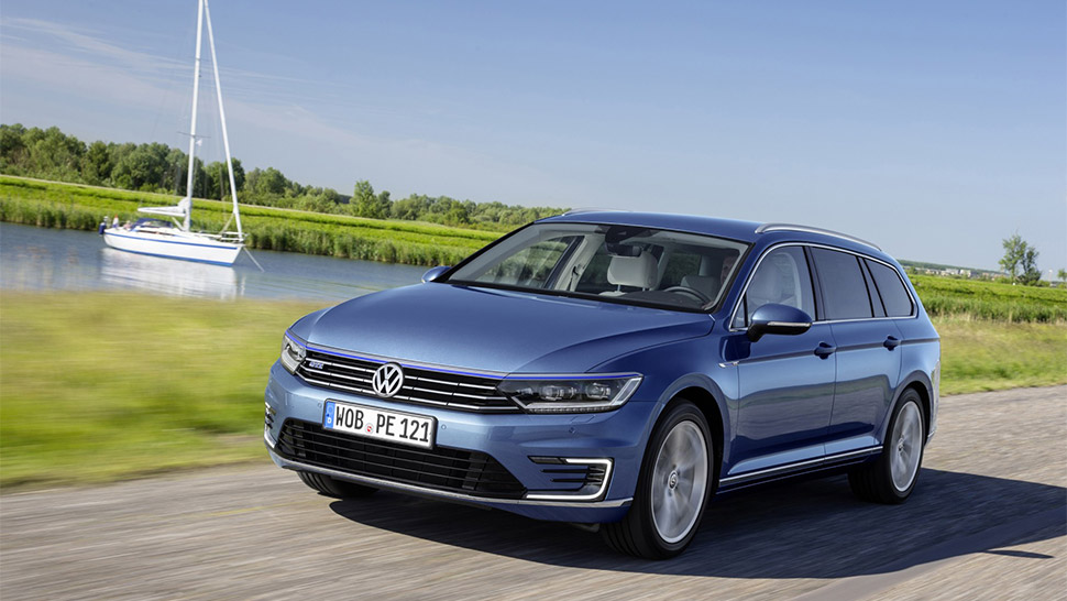 VOLKSWAGEN Passat GTE (MY 2016)