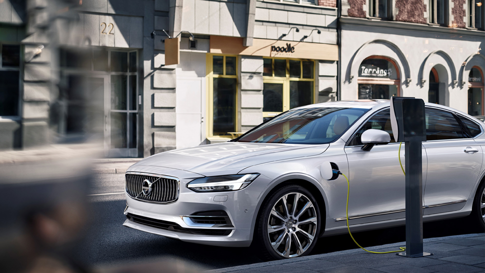 VOLVO S90 Twin Engine (MY 2018)