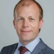 Phil Hemmingway headshot