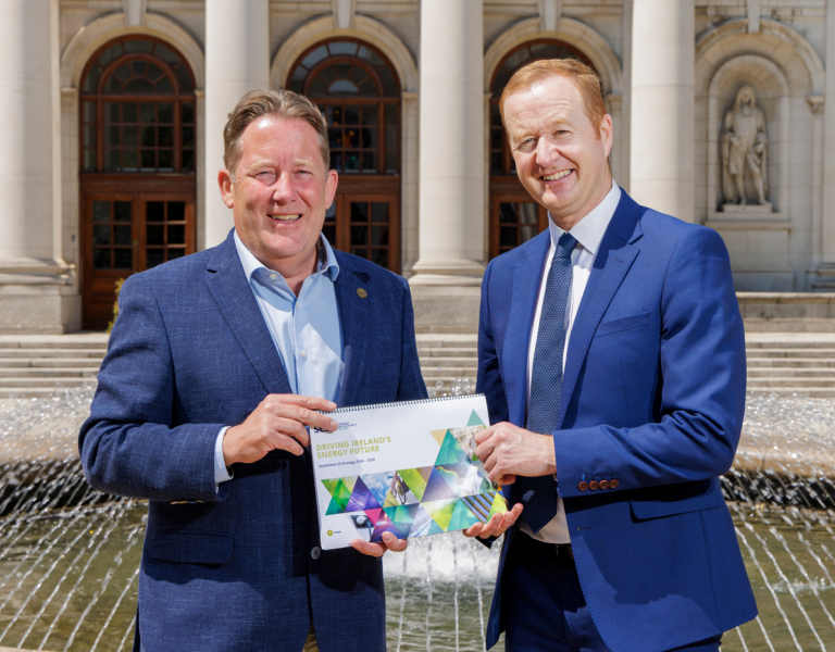Pictured at the launch of the SEAI Statement of Strategy are Minister for Climate, Energy and the Environment, Mr Darragh O’Brien TD and William Walsh, SEAI CEO.