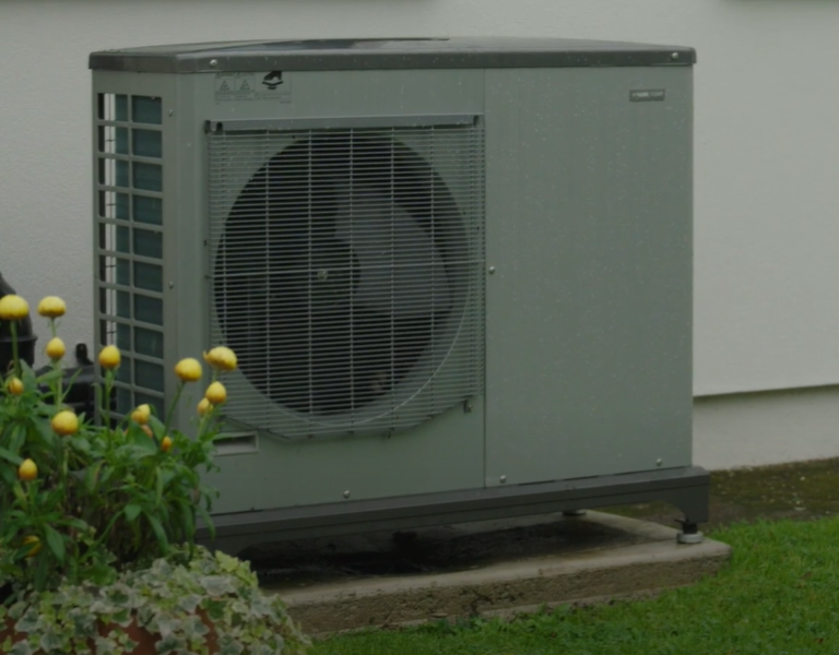 Air-to-Water-Heat-Pump_HEA_Trim-Co.-Meath