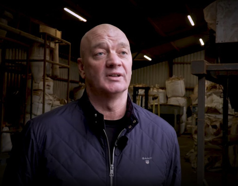 Martin-Dempsey-poultry-farm