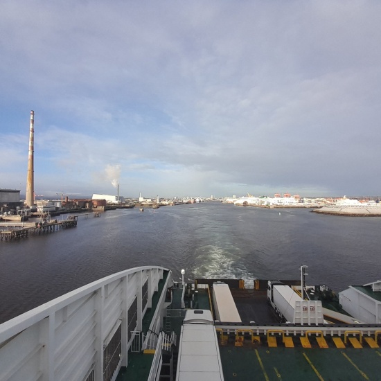 Sail-rail-to-London_Poolbeg