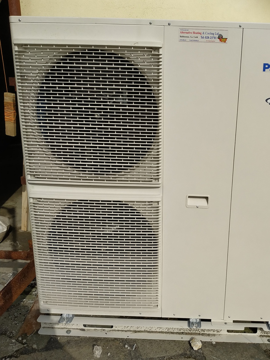 heat-pump-exterior_1200-px