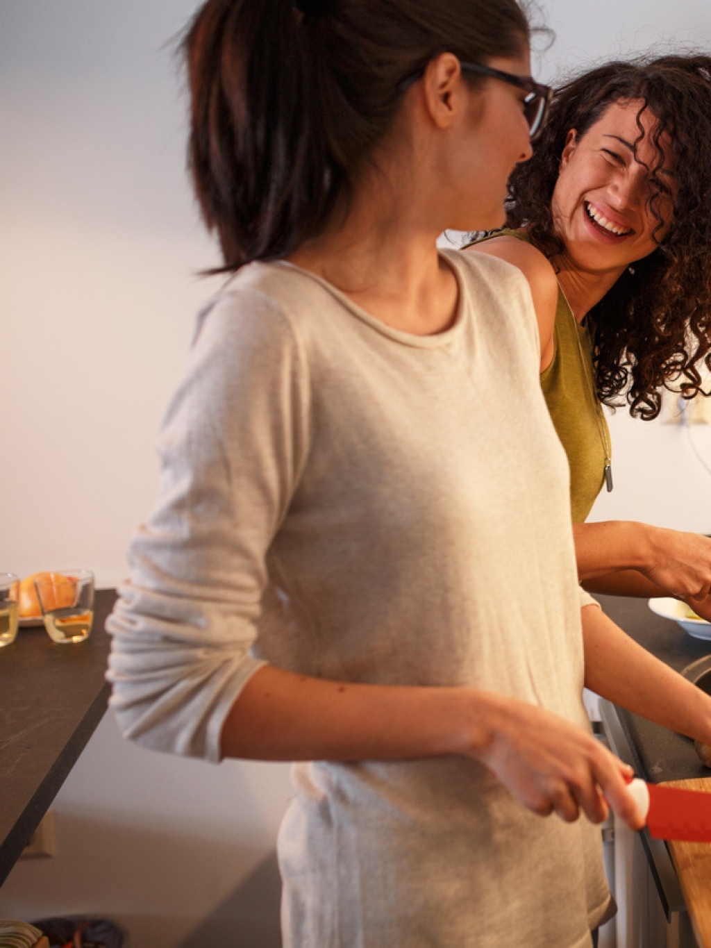 women-kitchen